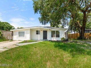 423 Brighton Ave, Orange Park, FL 32073