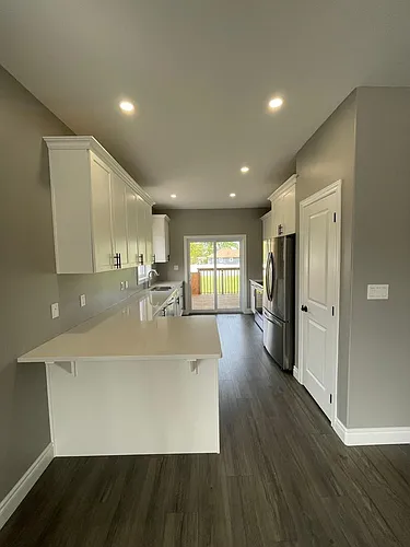 10 Redwood Dr Photo 1