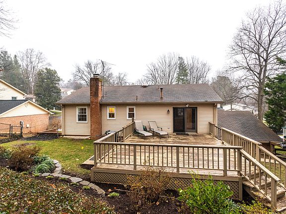 4th image of 6113 Larstan Dr