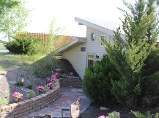 900 3rd Ave, Edgemont, SD 57735