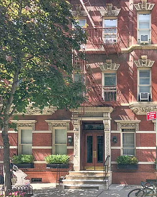 Rented by (Legacy) NY Quality Living Uptown | media 22