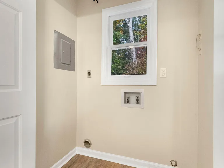 113 Arcadia Ln #B — Photo 13