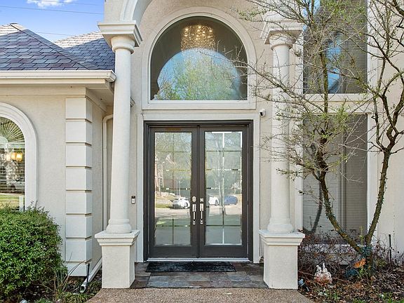 4th image of 5518 Sawgrass Ct