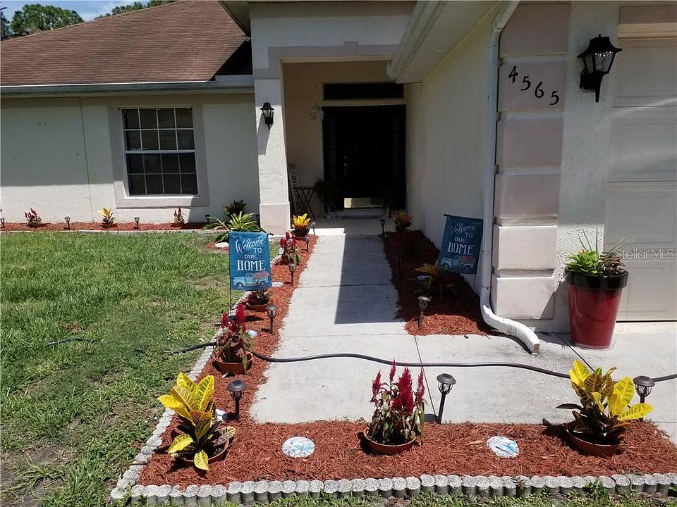 1st image of 4565 Fernway Dr