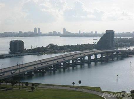 2nd image of 900 Biscayne Blvd APT 2608