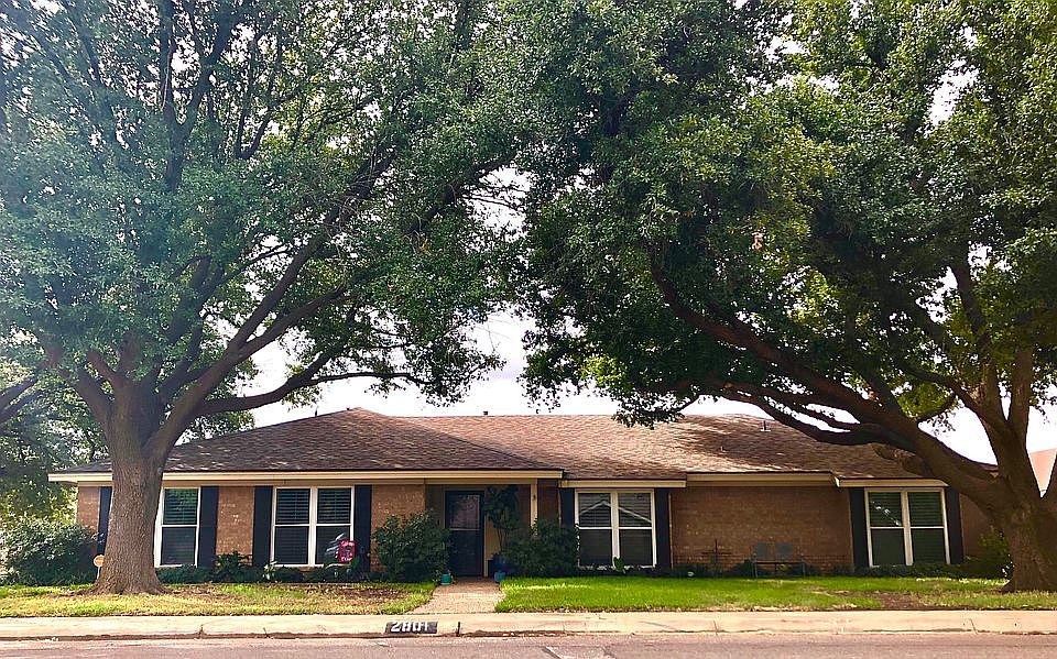 1st image of 2801 Emerson Ln