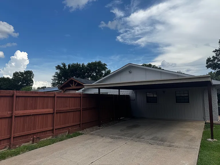 1029 Cross Bend Rd — Photo 26