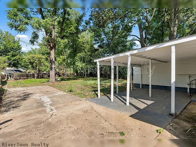 810 Indian Dr — Photo 26