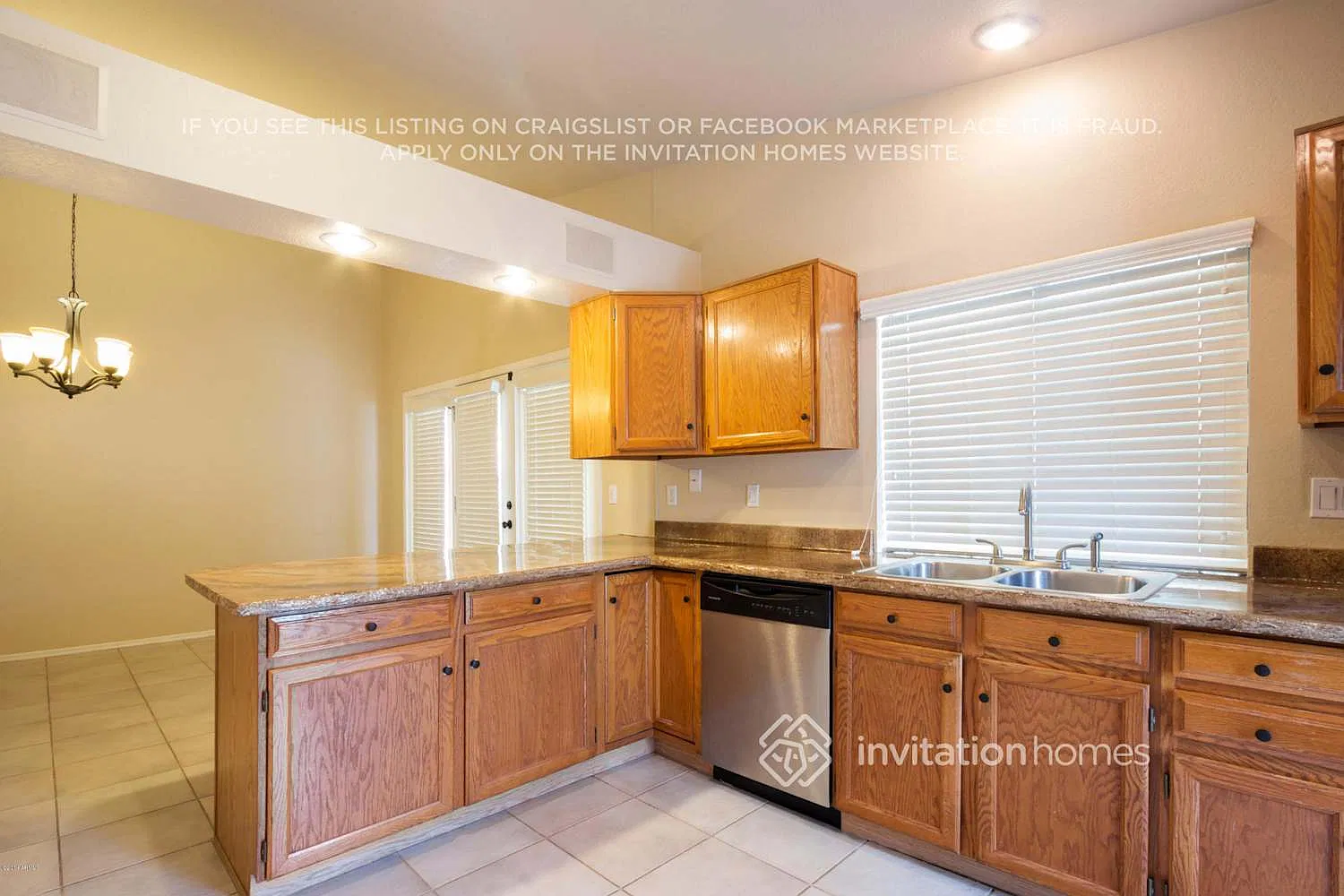 2155 W Kiva Ave Mesa, AZ 85202 — Photo 3