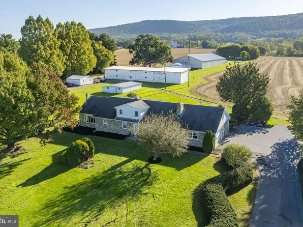 328 Stricklerstown Rd, Newmanstown, PA 17073