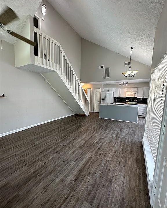 111 Dunbar Estates Dr Friendswood, TX, 77546 Apartments for Rent Zillow