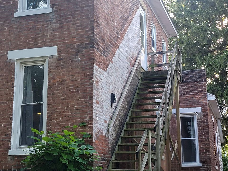 224-1/2 N. 17th Street