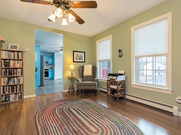 5th image of 54 Goodwin St