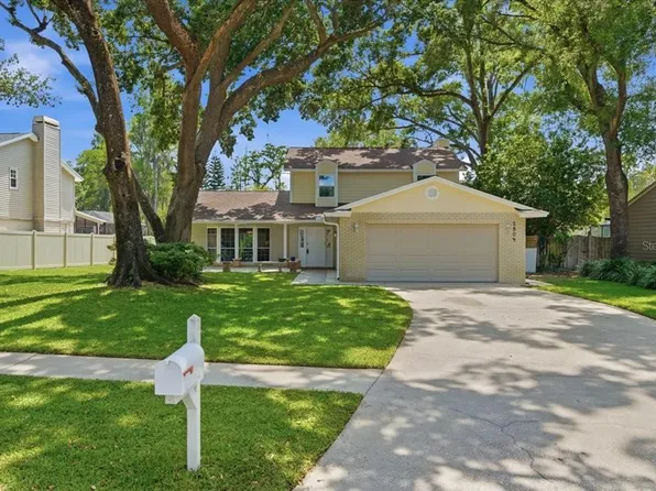 2804 Palamore Dr, Tampa, FL 33618