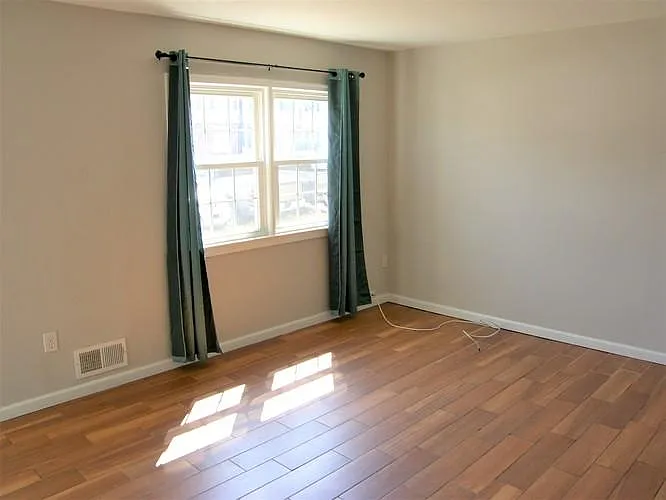 2424 Kilpatrick Pl #1 — Photo 3