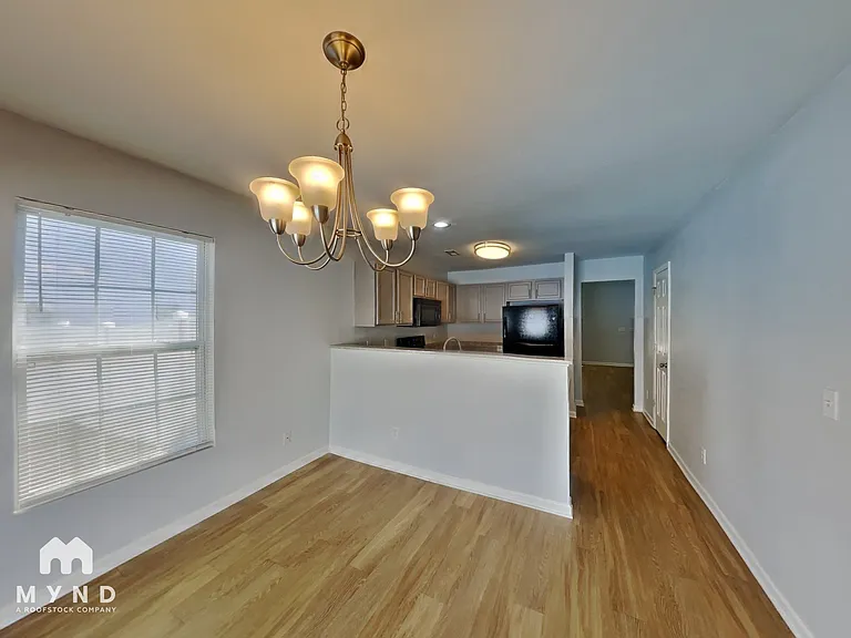 3400 Fatima Ct — Photo 6