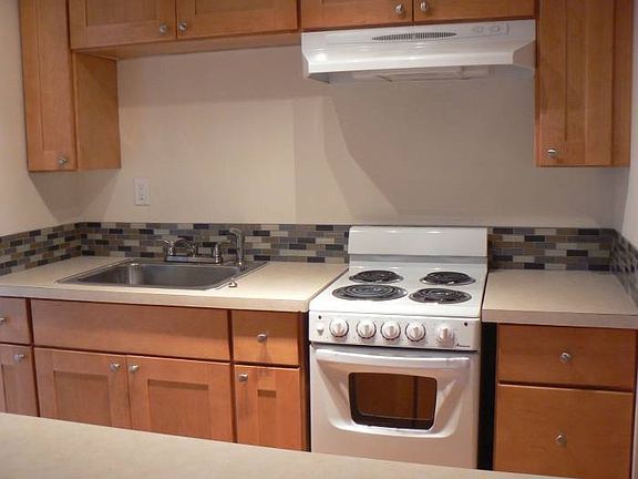 2nd image of 408 Belmont Ave E APT 201