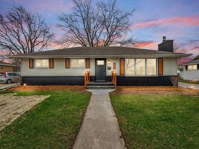 621 11TH STREET, Menasha, WI, 54952