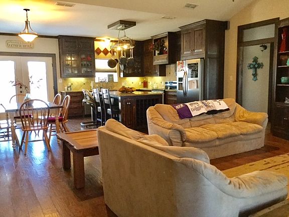 4th image of 109 McComas Ln