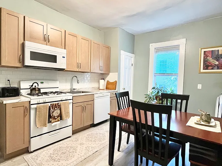 45 Thornton St #1 — Photo 5