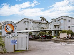 485 SW Bayshore Dr APT D103, Oak Harbor, WA