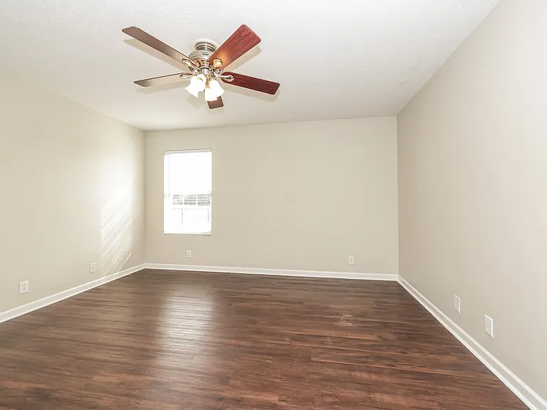 2722 Apostle Ln — Photo 10