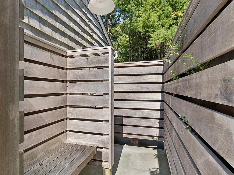 9 Lauras Ln — Photo 40