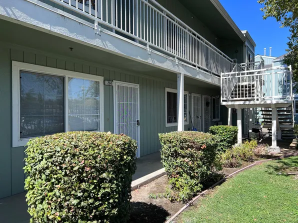 1591 La Esplanada Pl APT 214, Santa Rosa, CA 95404