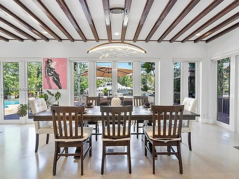 800 SW 12th Ave — Photo 38
