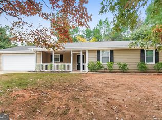 290 Lazy Hollow Ln, Covington, GA