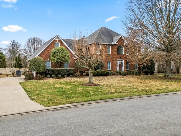 427 Council Bluff Pkwy, Murfreesboro, TN 37127
