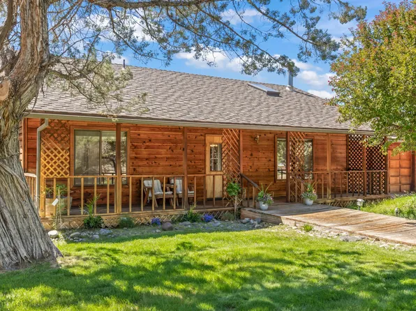64543 McGrath Rd, Bend, OR 97701