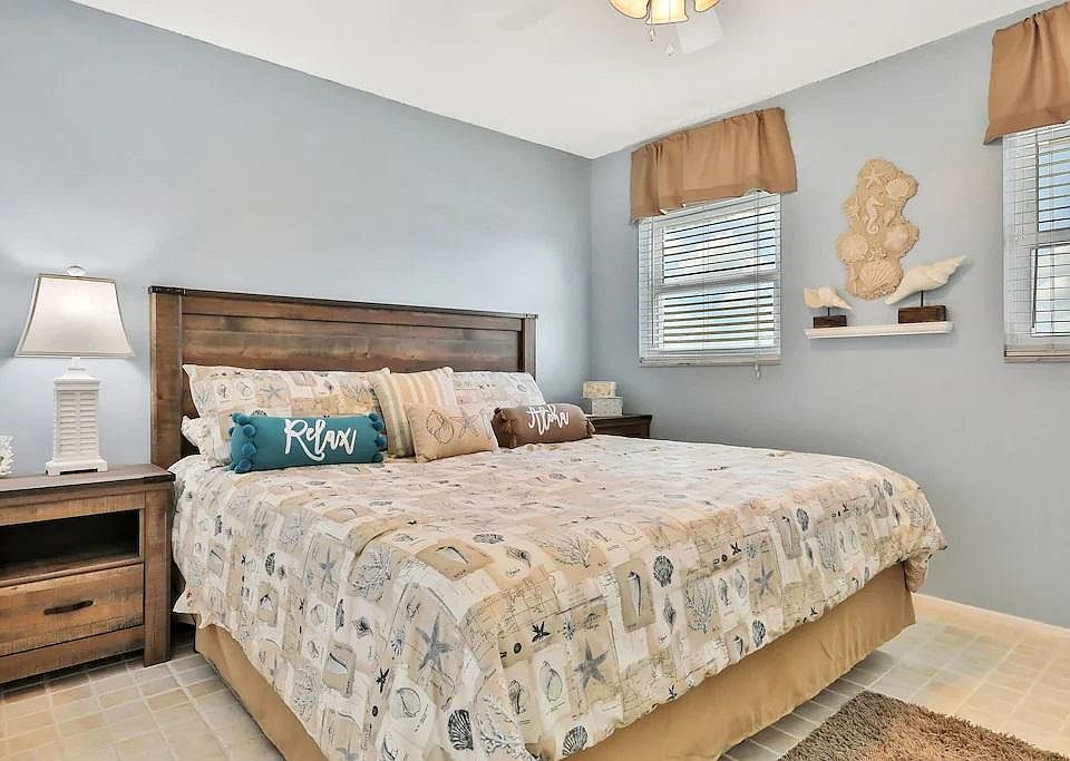 1st image of 1255 Tarpon Center Dr #707