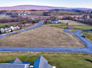 13754 Crayton Rd, Waynesboro, PA 17268