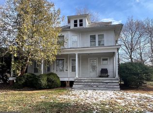 21921 Dickerson Rd, Dickerson, MD 20842