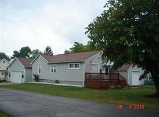 1022 Fenton St, Niles, OH 44446