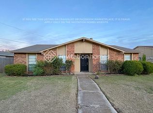 7433 Emory Oak Ln, Dallas, TX 75249