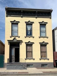 493 2nd Street, Troy, NY, 12180