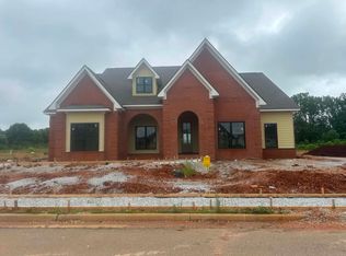 16246 Maggie Ct, Athens, AL 35613