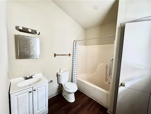 3311 Loyola Ave — Photo 5
