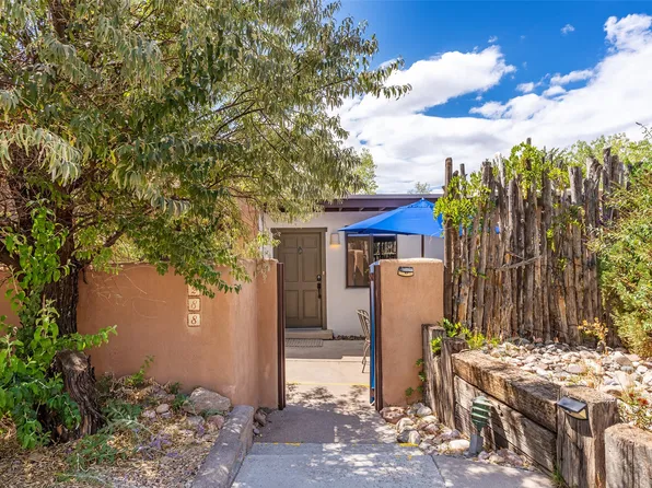 288 Calle Loma Norte, Santa Fe, NM 87501