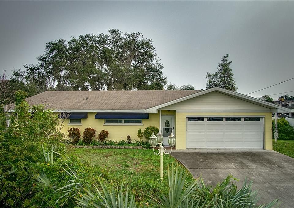 1st image of 4818 Oak Acres Dr