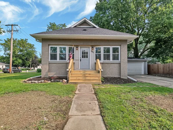 207 E Union St, Seneca, IL 61360