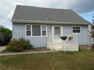 2038 Madison St, Hermitage, PA