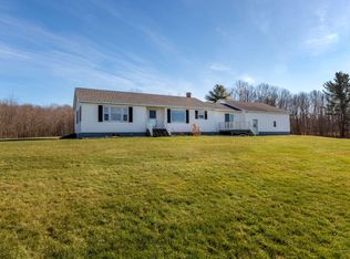 40 Wallace Way, Bowdoinham, ME 04008