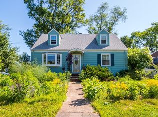 161 Hillcrest Ave, Edison, NJ 08817