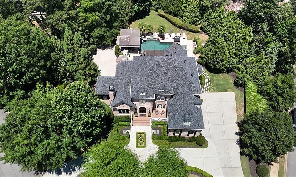 1st image of 3232 Saint Elmo Ct