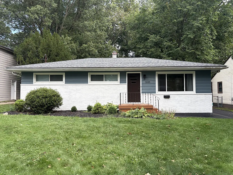 3085 Englewood Dr