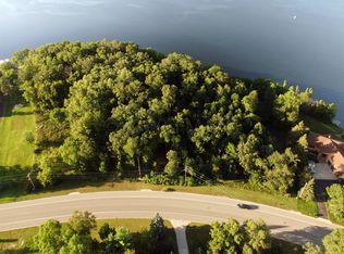 778 S Shore Dr, Detroit Lakes, MN 56501