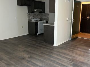 1018 W 83rd St APT 204, Los Angeles, CA 90044